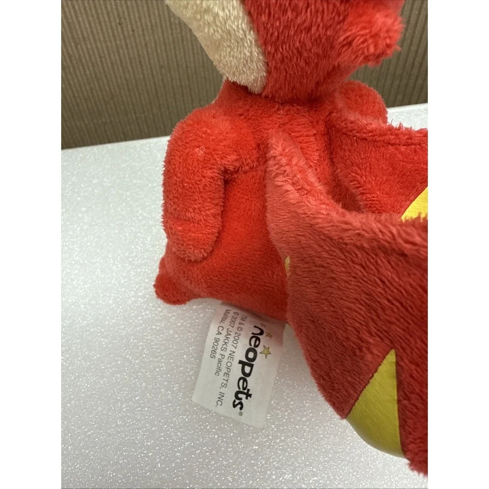 Neopets Series 1 Red Scorchio Plush 6